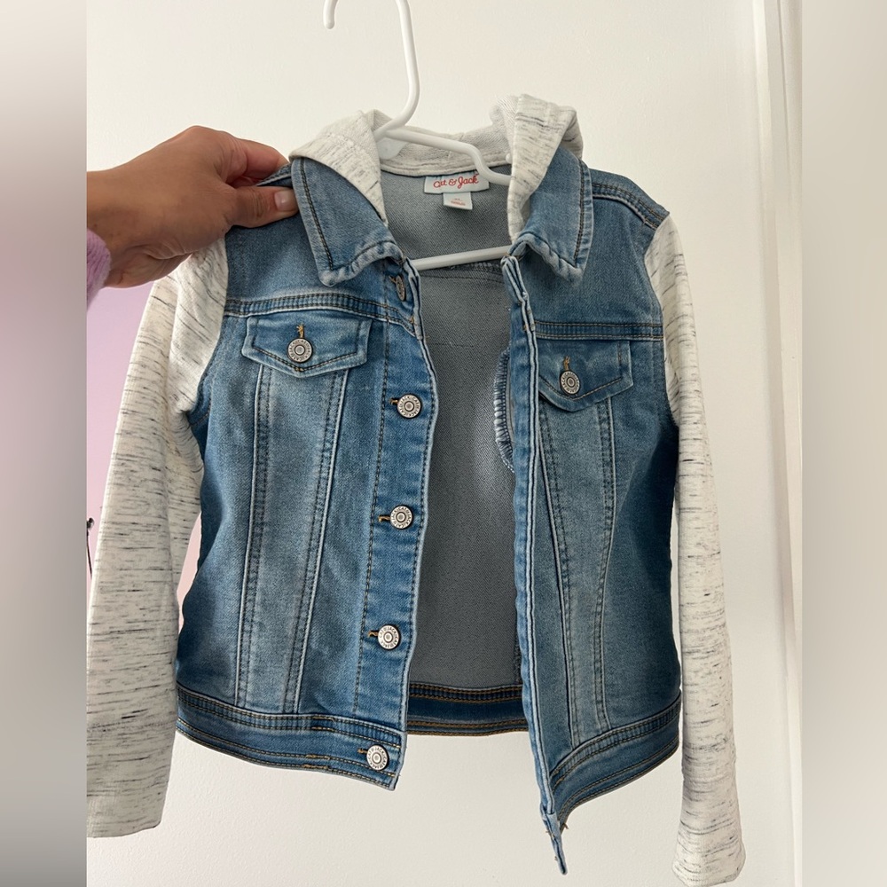 Girls denim jacket with cotton jersey sleeves 5T